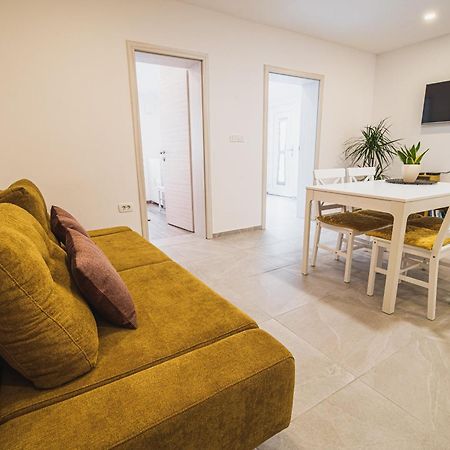 Gotar Apartment With Garden Kobarid Exterior photo