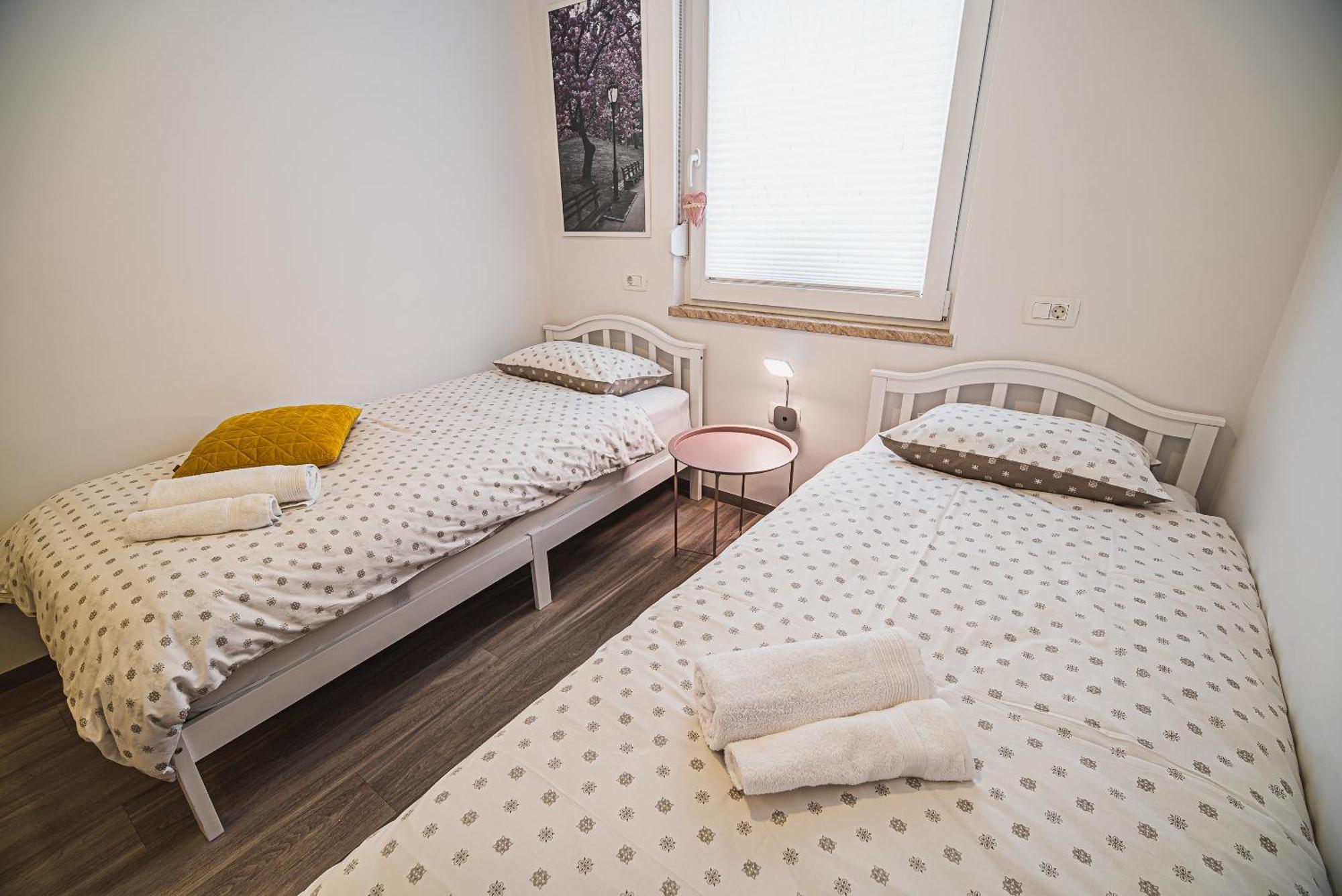 Gotar Apartment With Garden Kobarid Exterior photo